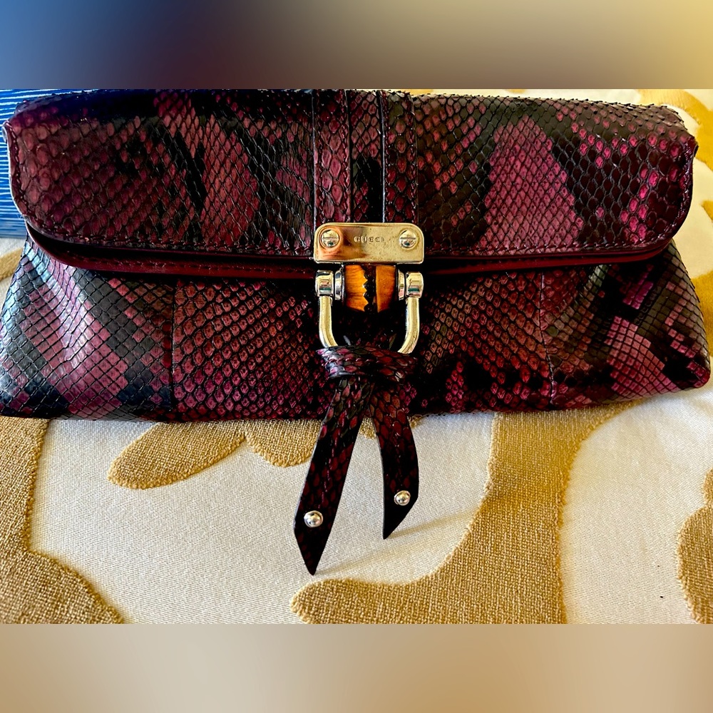 Authentic Gucci snakeskin clutch! Like new!!